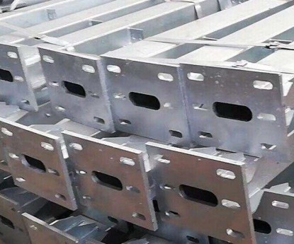 畜牧養(yǎng)殖鋼結構配件