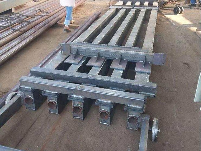 畜牧養(yǎng)殖鋼結(jié)構(gòu)配件